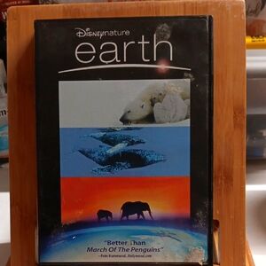 Disneynature Earth DVD